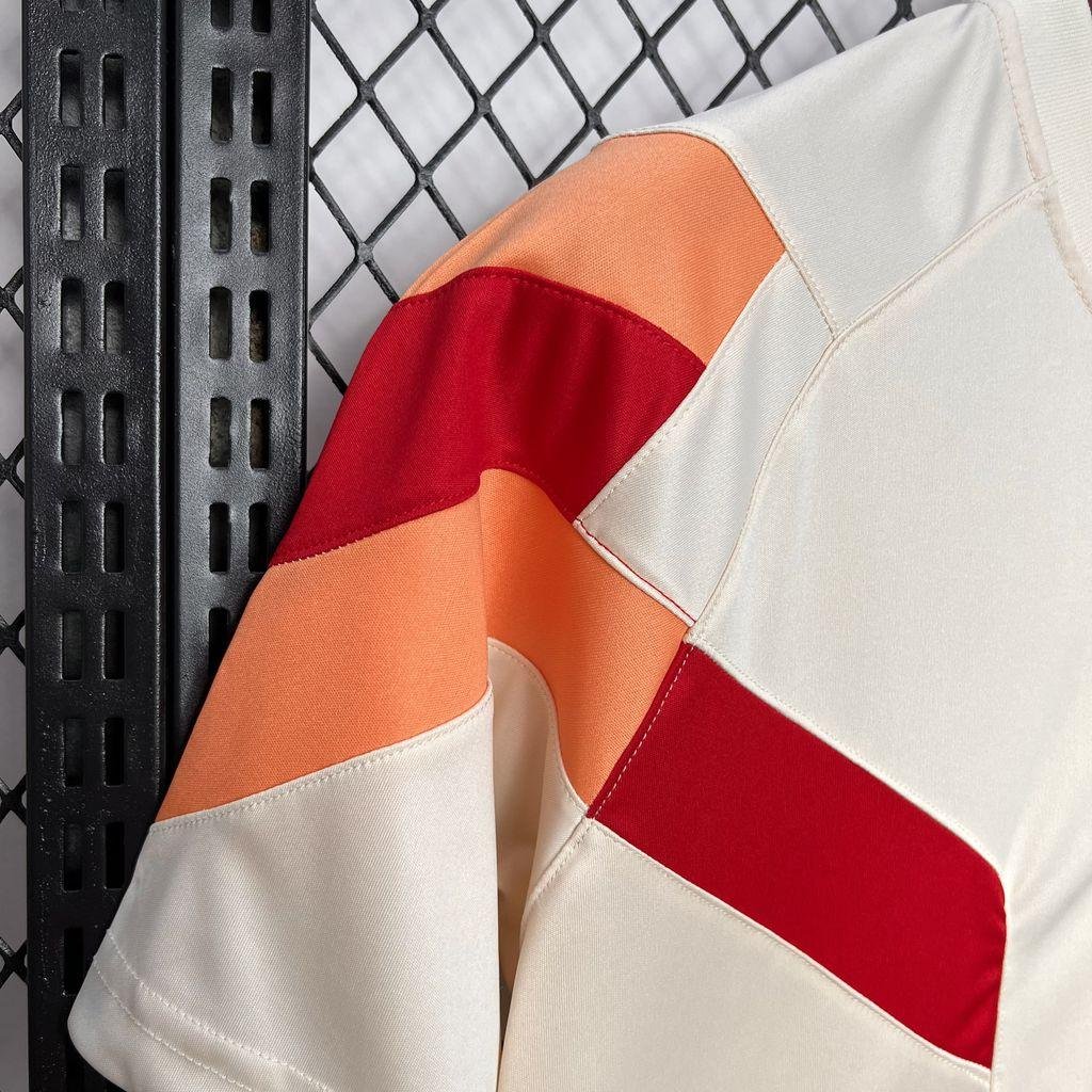 Alternative view of Lyon concept jersey 2024-25