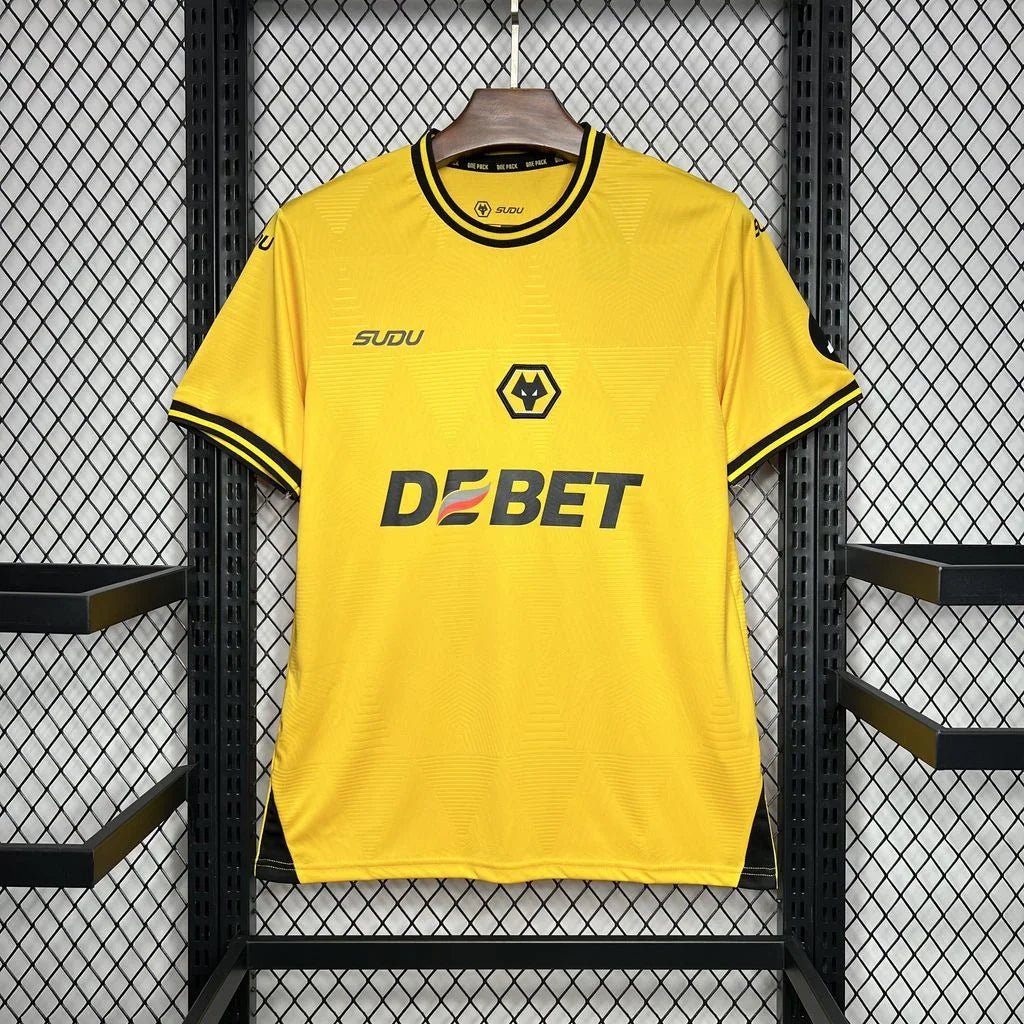 Wolves 2024-25 kit