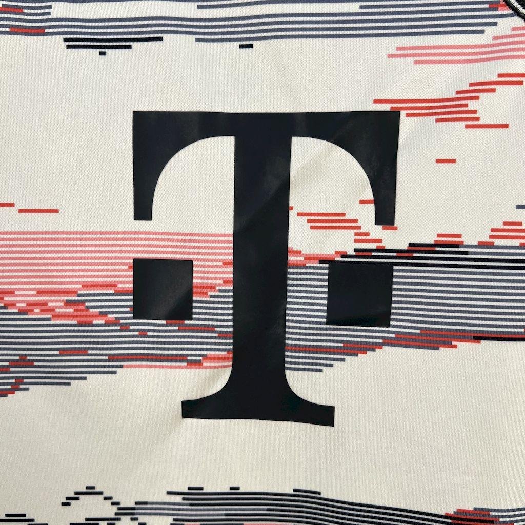Alternative view of Bayern Munich Away Jersey 2025-26