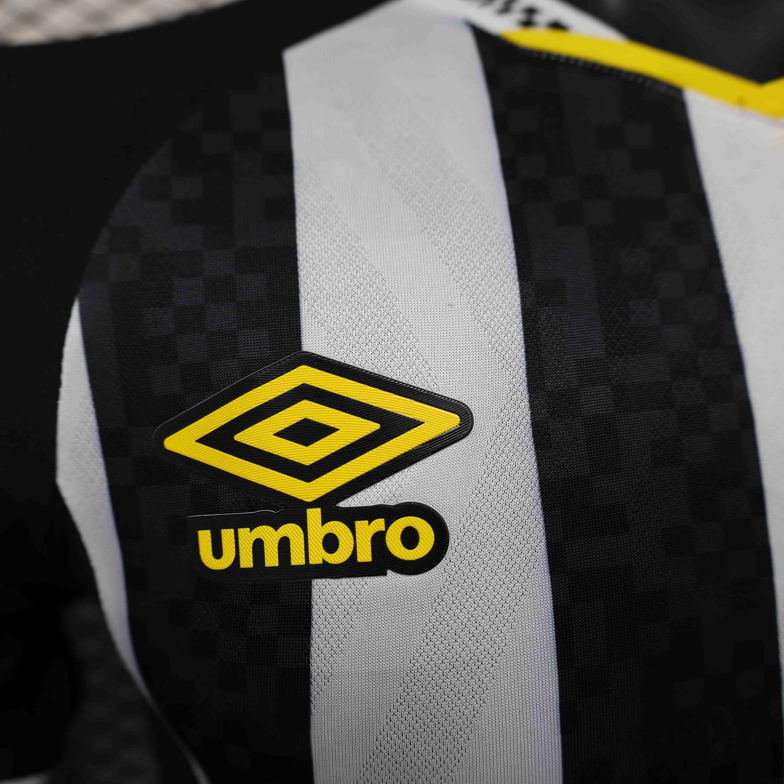 Alternative view of Santos 2025/26 jersey