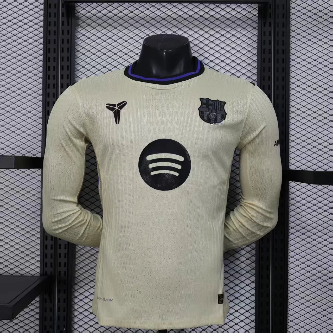 FC Barcelona long-sleeve away jersey 2025-26