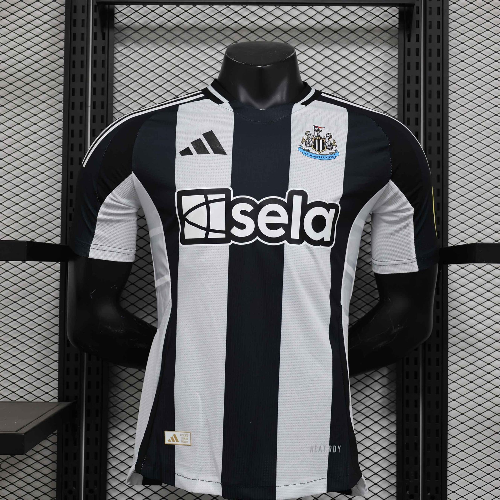 Newcastle 2024-25 jersey