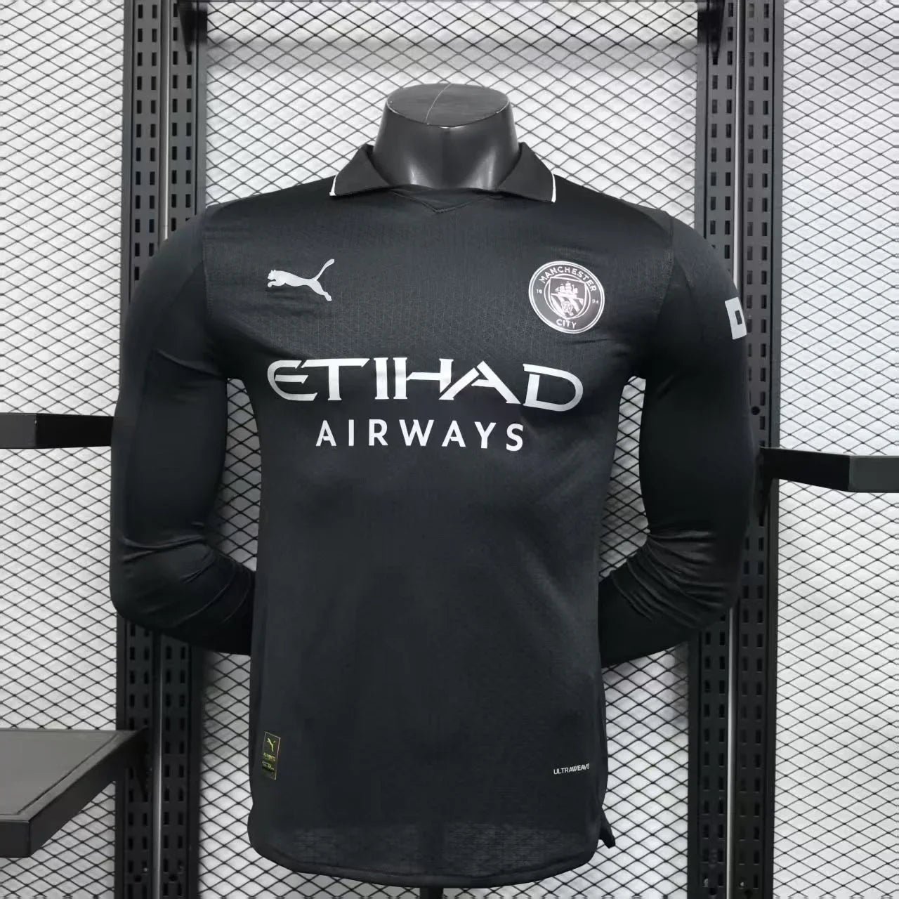 Manchester City Long-Sleeved Jersey 2025-26