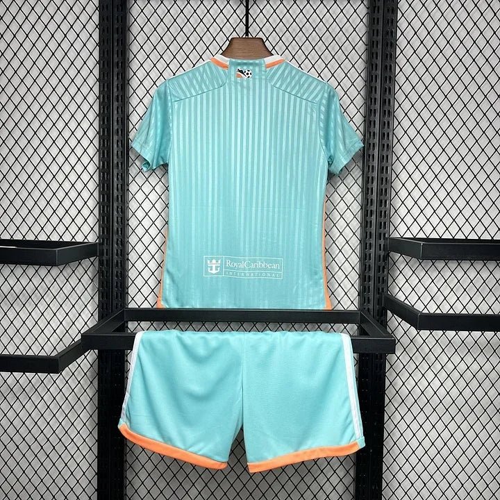 Alternative view of Inter Miami 2024 2025 Kids' Kit