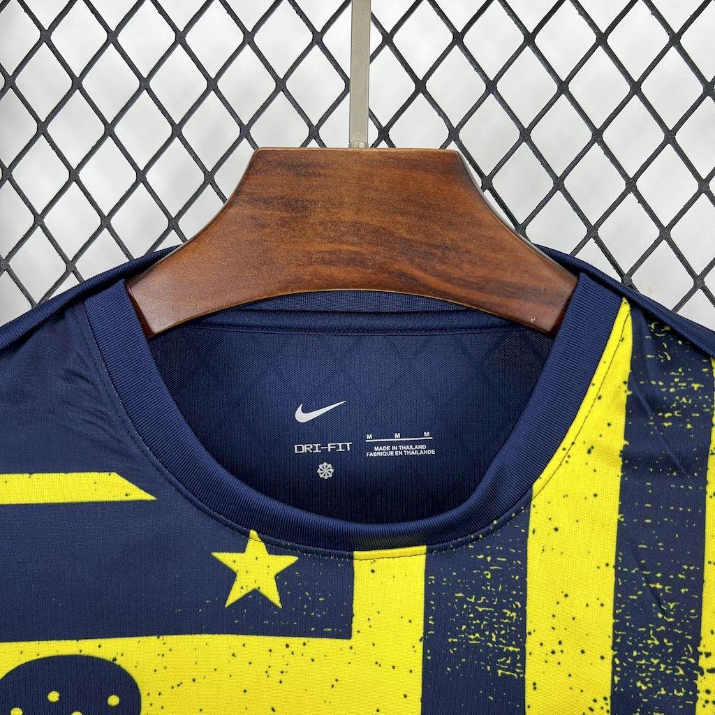 Alternative view of Atlético Madrid long-sleeved training jersey 2025-26
