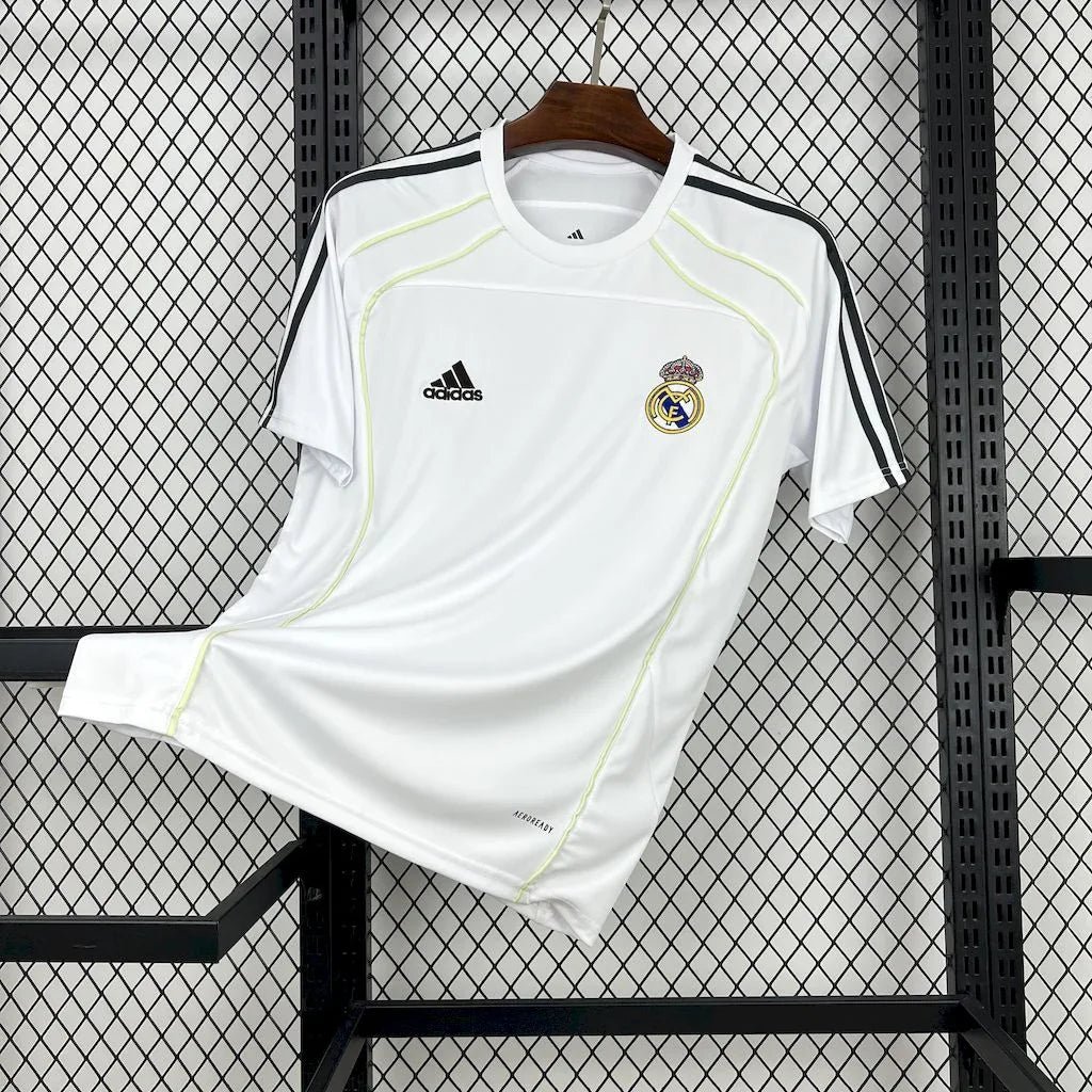 Real Madrid 2025-26 Jersey