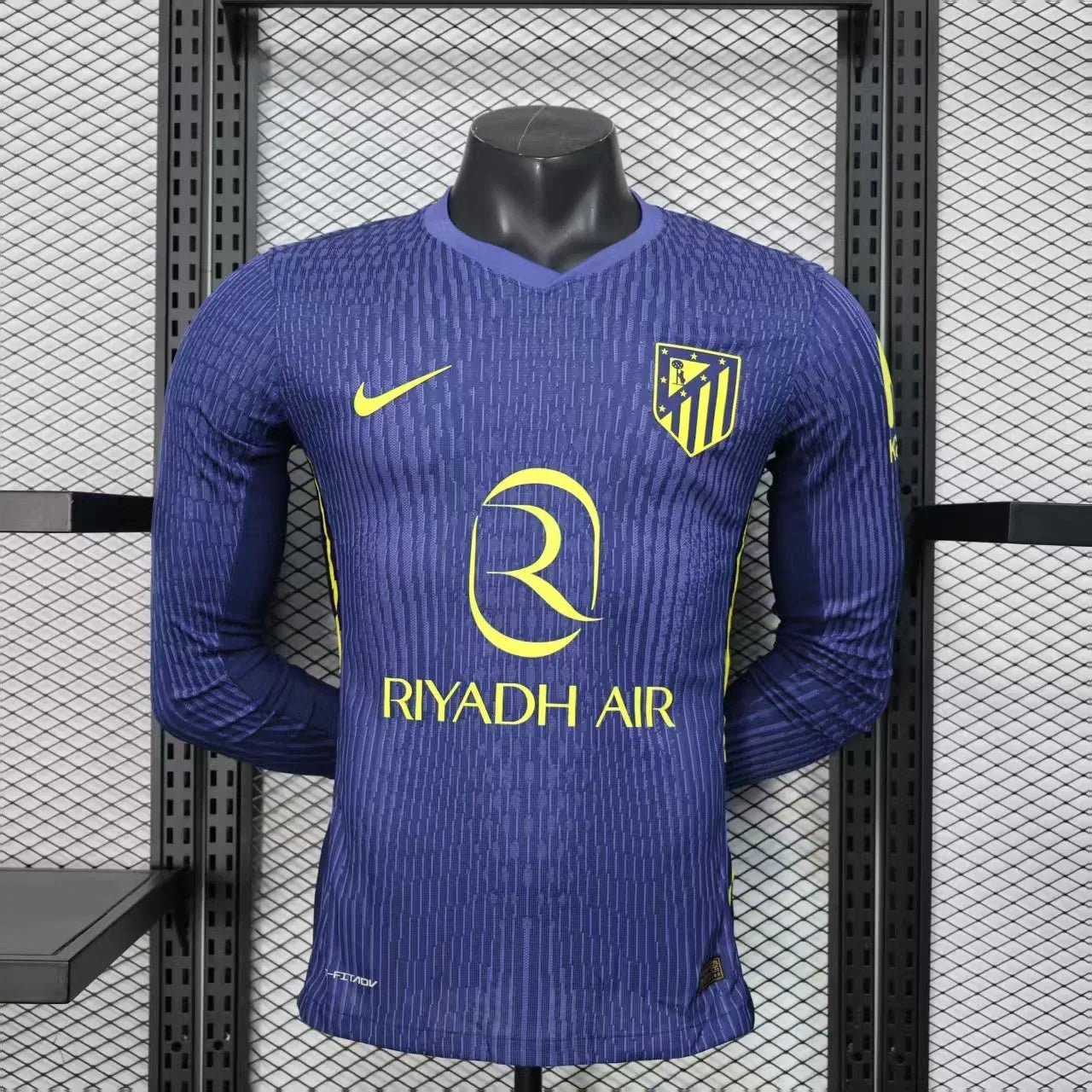 Atletico Madrid long-sleeved jersey 2025-26