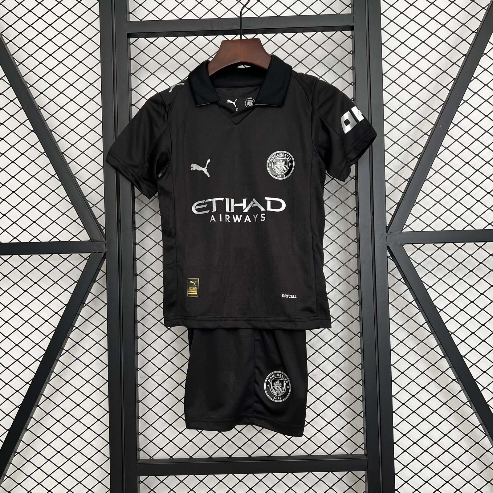 Manchester City 2025-26 Kids' Kit