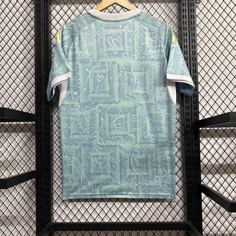 Alternative view of Juventus away kit 2025-26