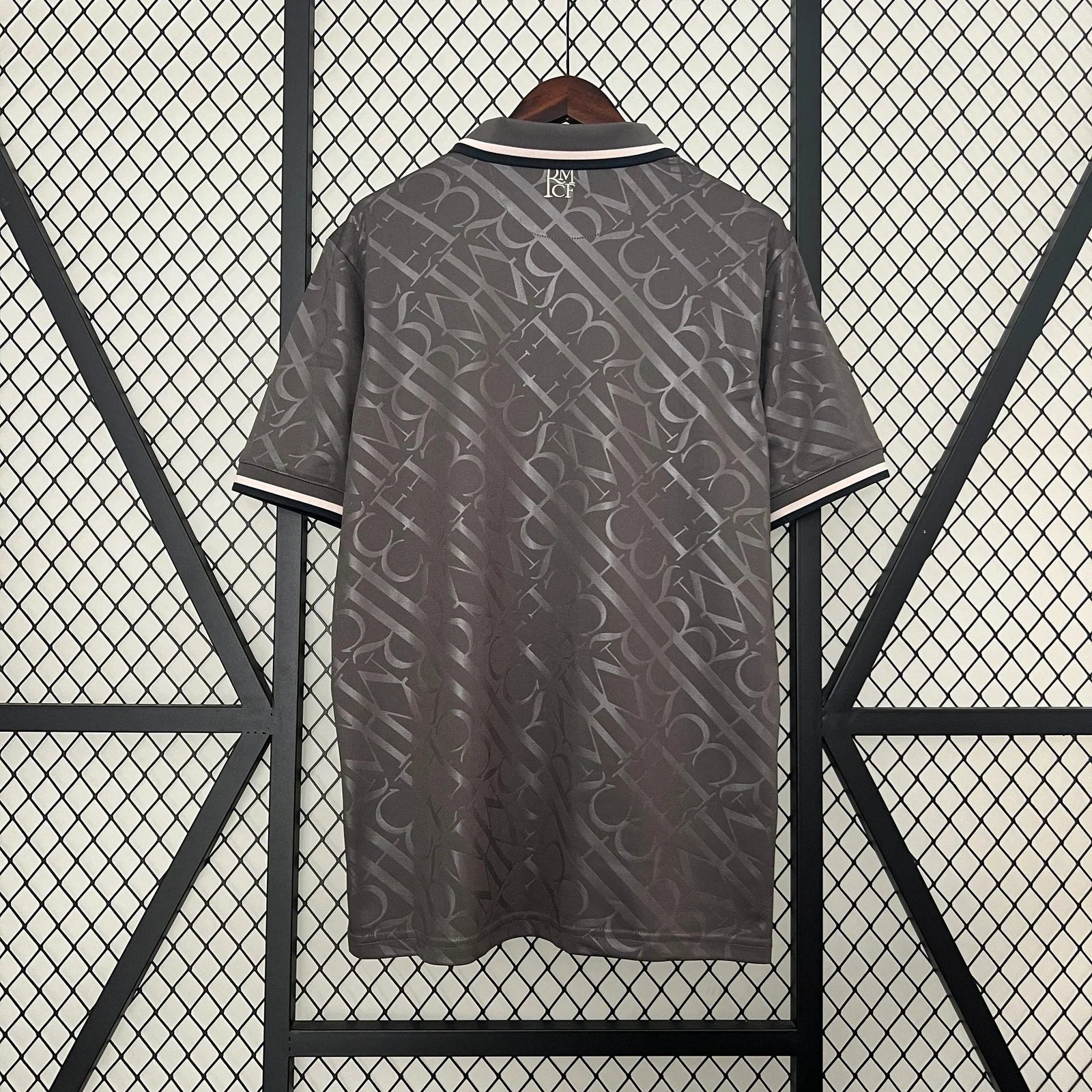 Alternative view of Real Madrid 2024/25 Black Third Jersey