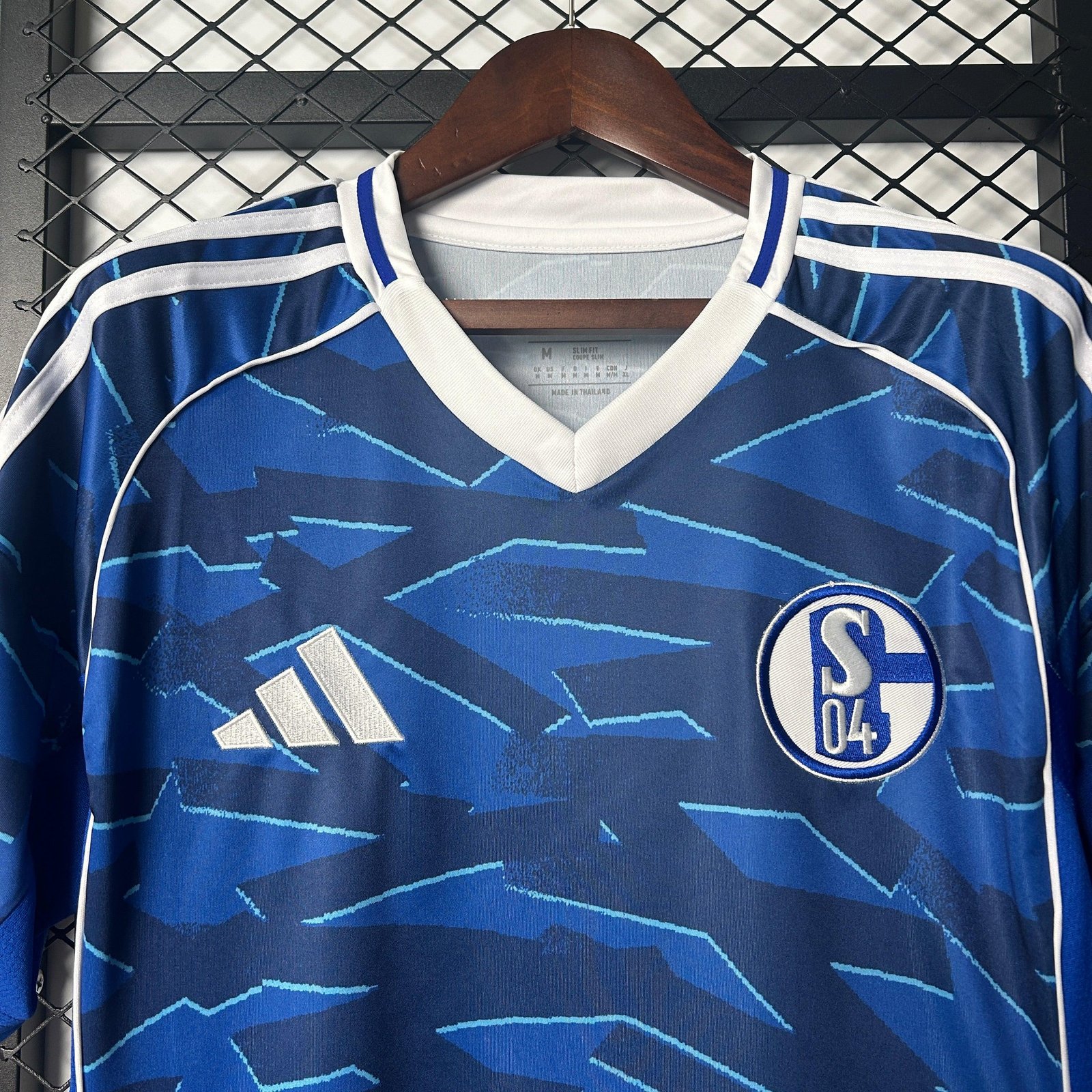 Alternative view of SCHALKE 04 HOME 25/26