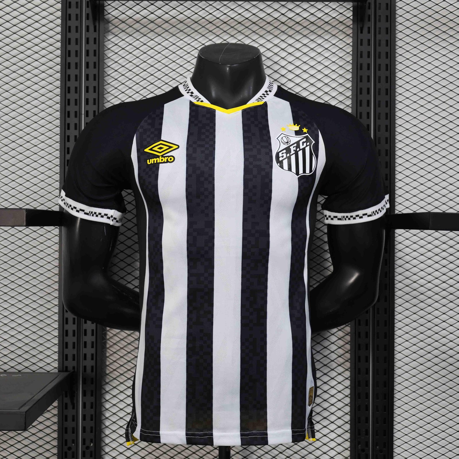 Santos 2025/26 jersey