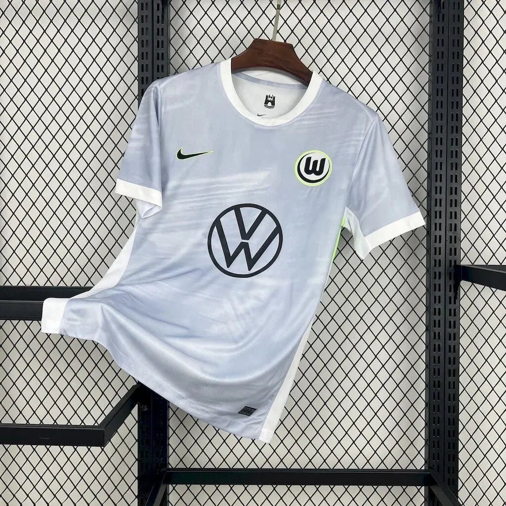 Wolfsburg away kit 2025-26