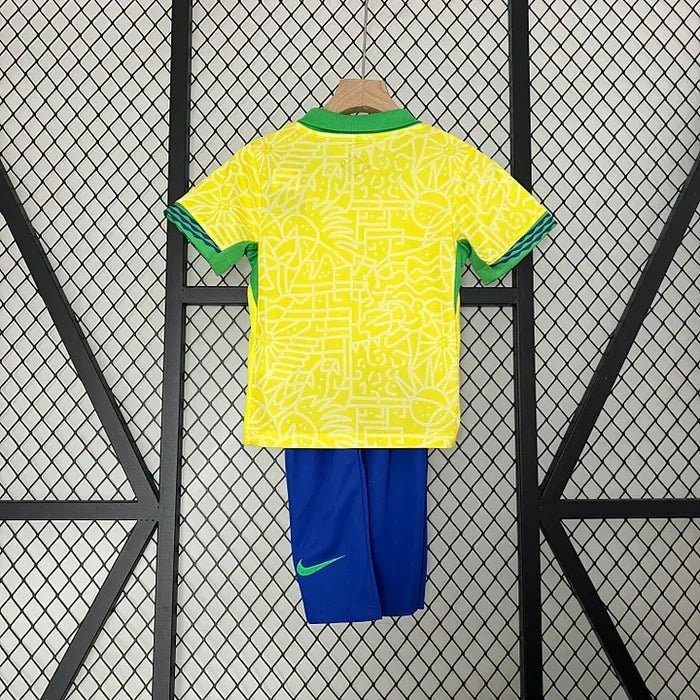 Alternative view of Kids' Brazil Kit 2024/2025