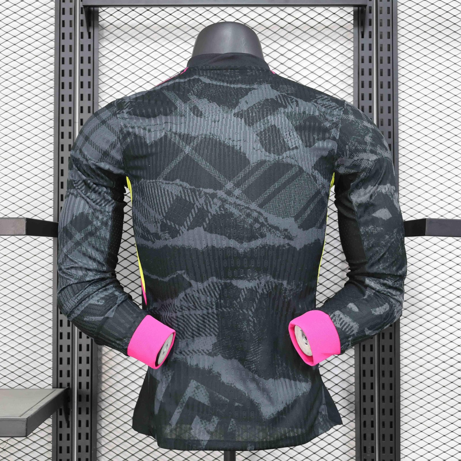 Alternative view of Chelsea long-sleeve jersey 2024-25
