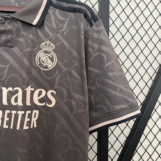 Real Madrid 2024/25 Black Third Jersey - Image 3