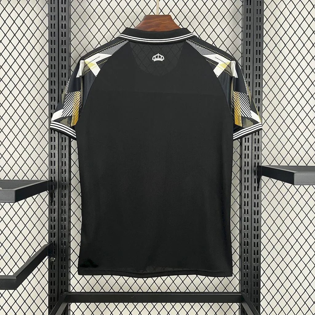 Real Madrid 2025-26 concept jersey - Image 5
