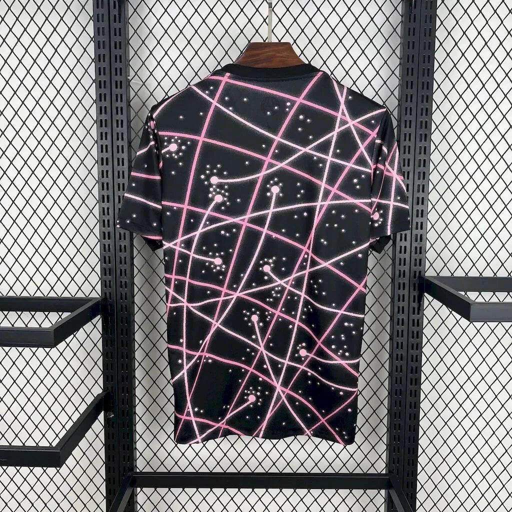 Alternative view of Maillot Paris Concept 2025