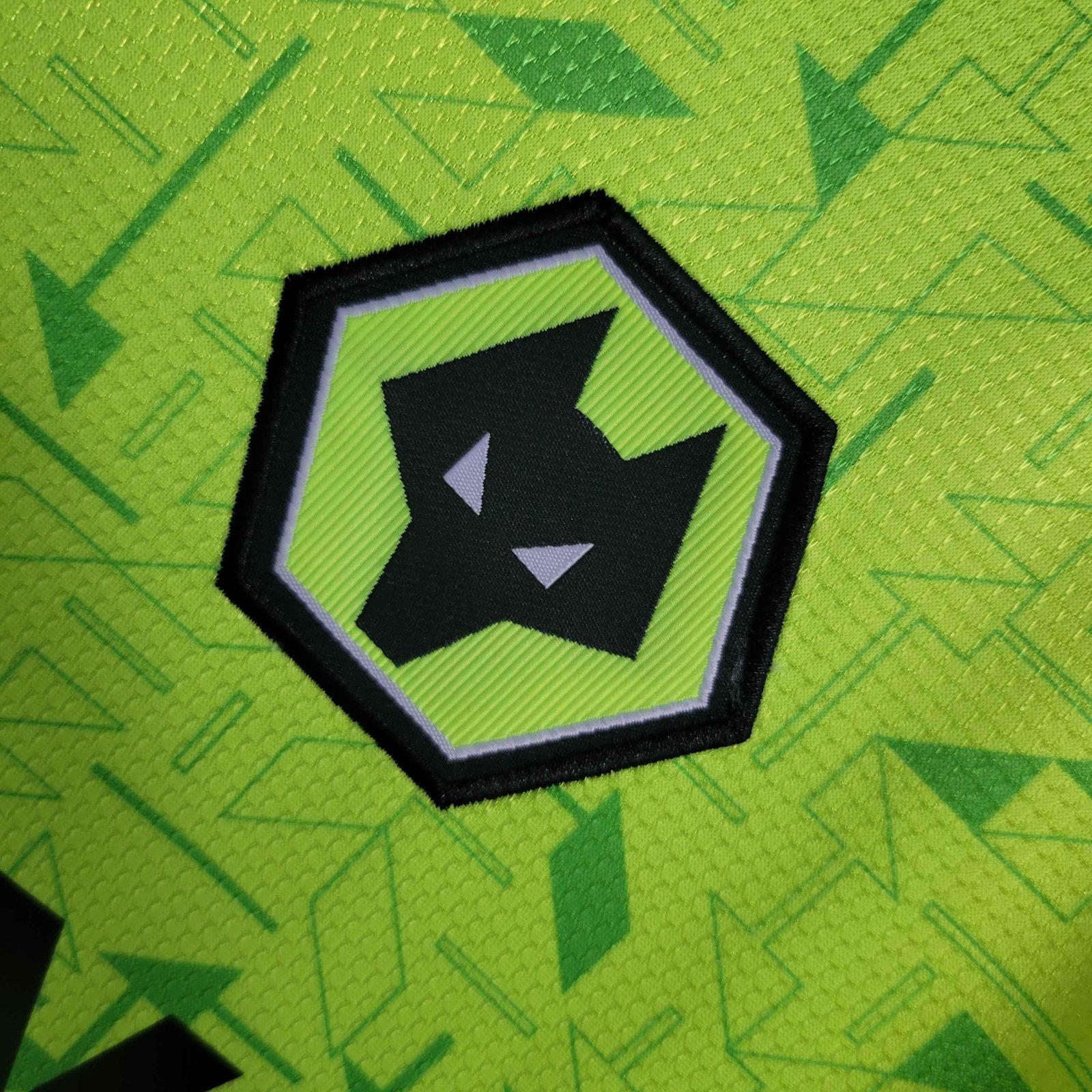 Wolves away shirt 2023-24 - Image 4