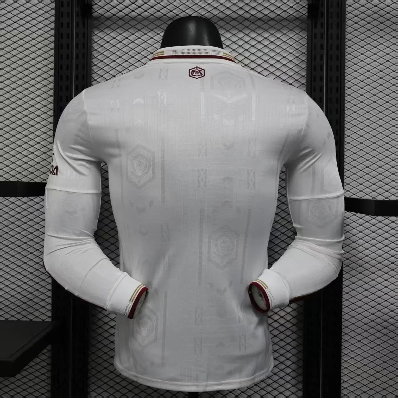 Alternative view of Arsenal long-sleeved jersey 2025-26