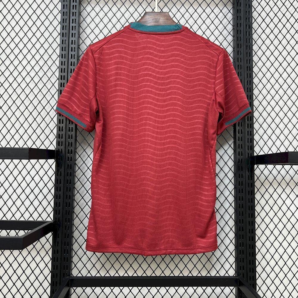Alternative view of Portugal 2026 jersey