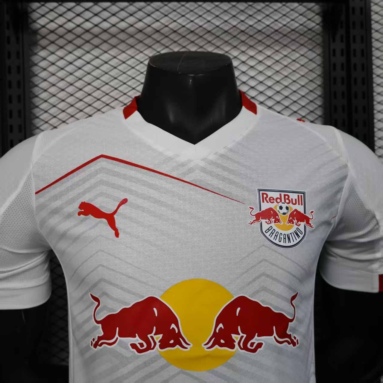 Alternative view of Leipzig jersey 2025-26