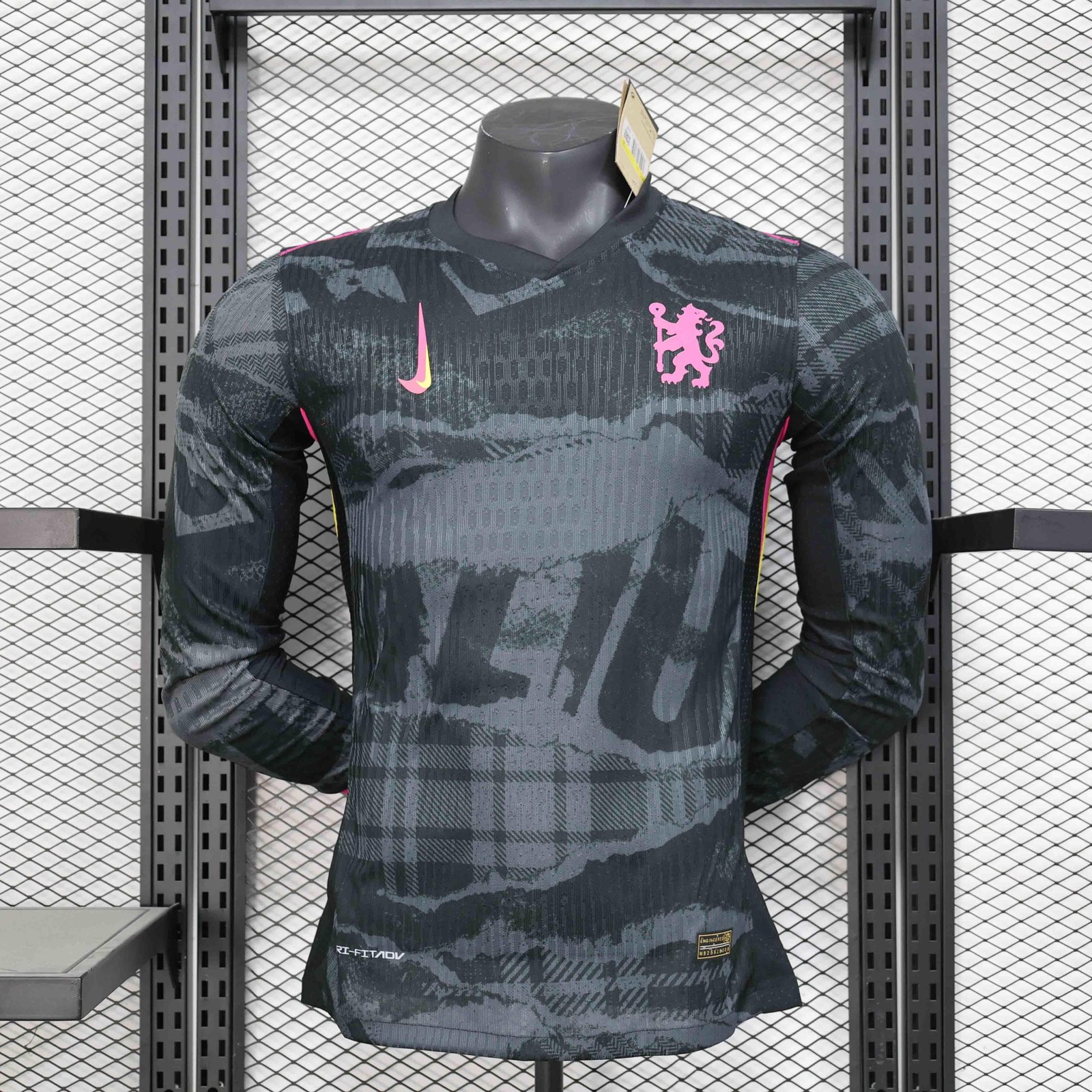 Chelsea long-sleeve jersey 2024-25