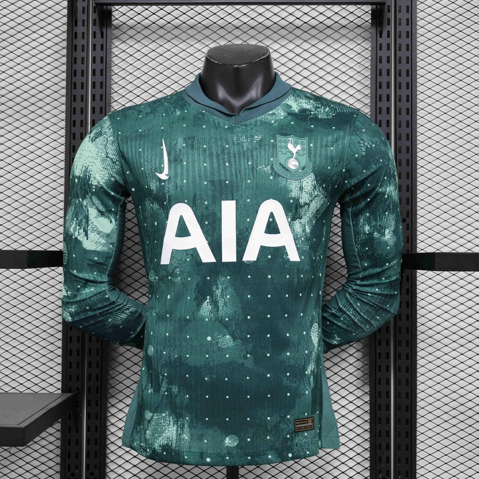 Tottenham long-sleeved shirt 2024-25