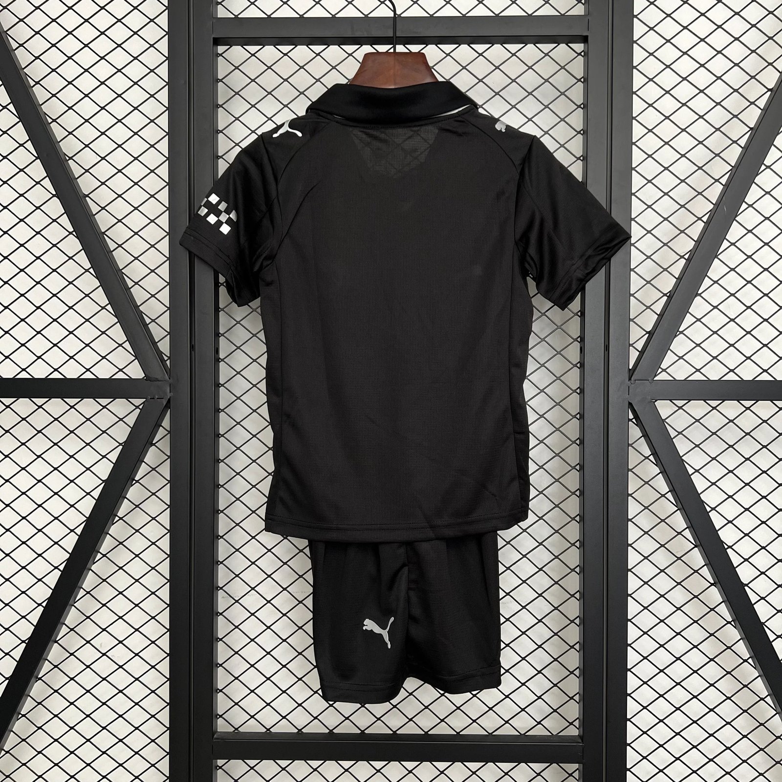 Alternative view of Manchester City 2025-26 Kids' Kit