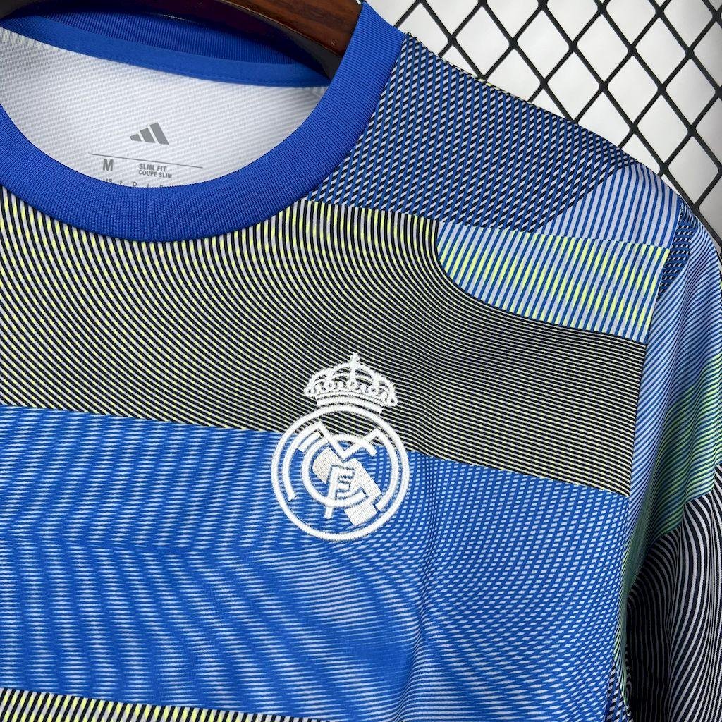 Real Madrid 2025-26 concept jersey - Image 4